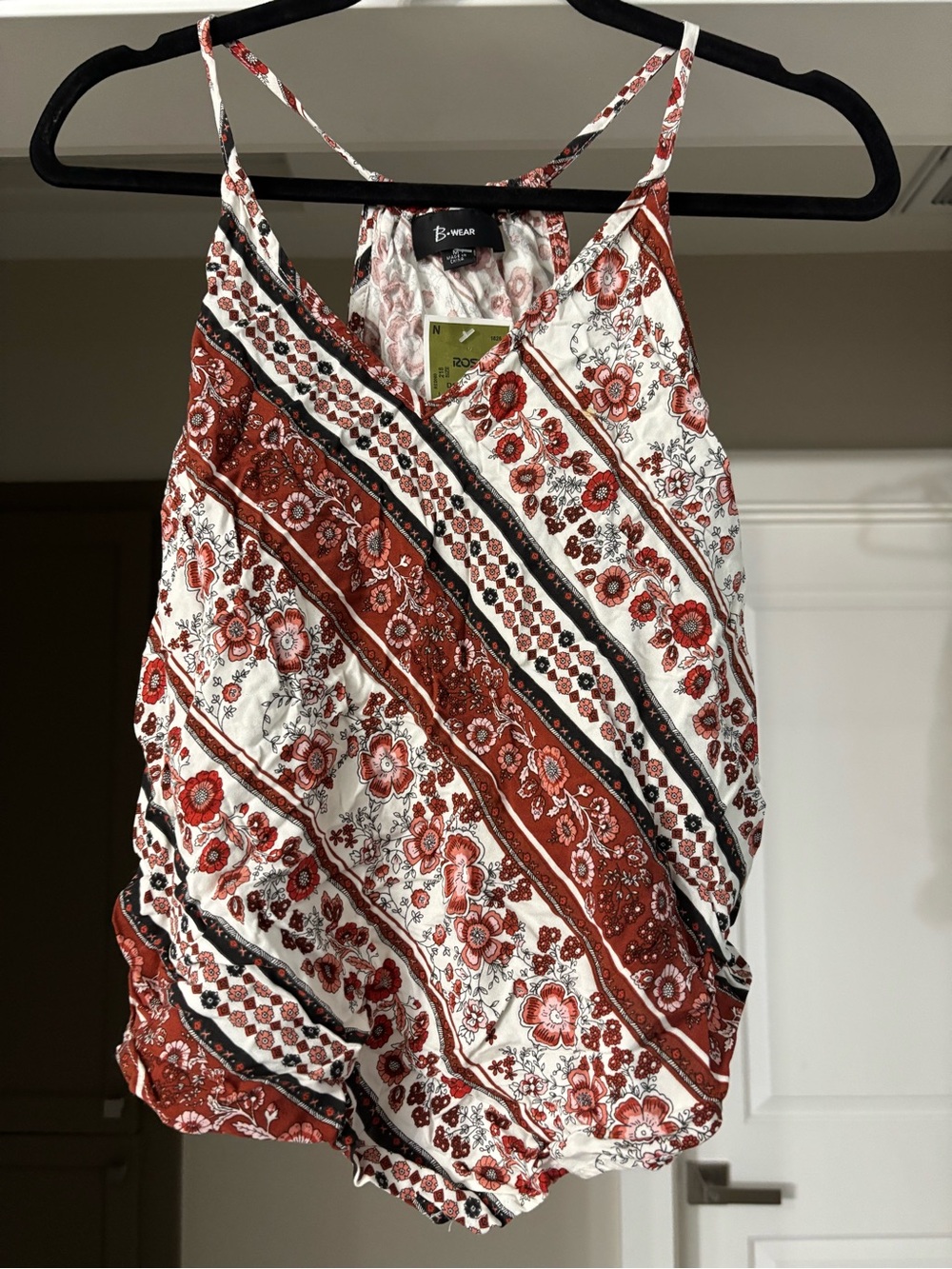 Bwear Rust and White Floral Strappy V-Neck Tank Top